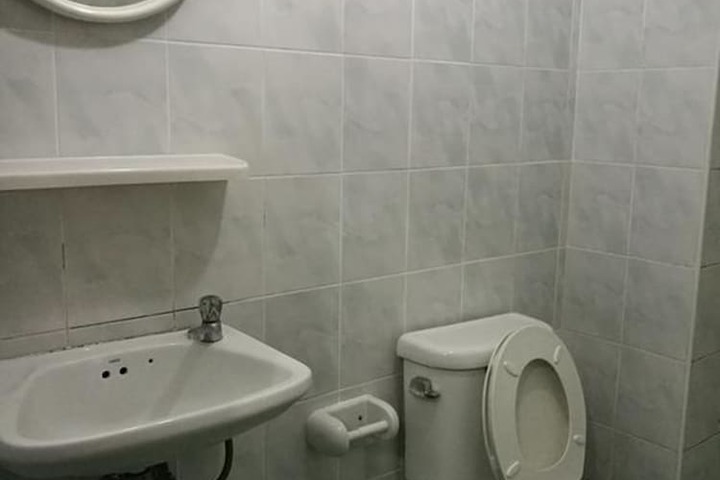 Room 19 of 28