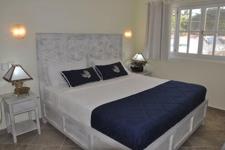 Room 3 of 55