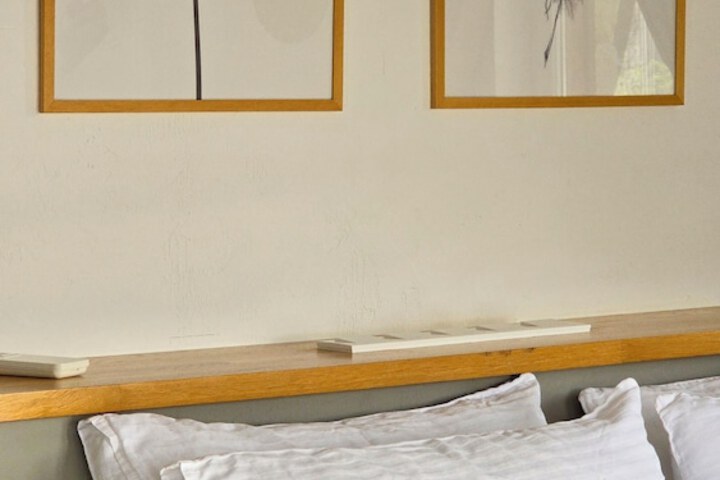 Room 4 of 71