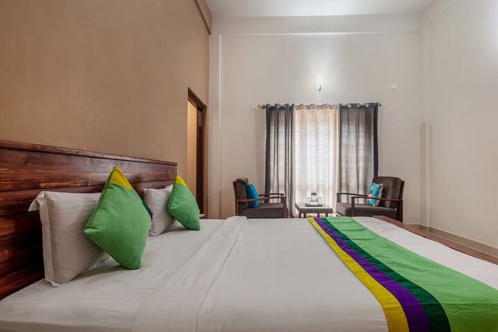 Room 10 of 46