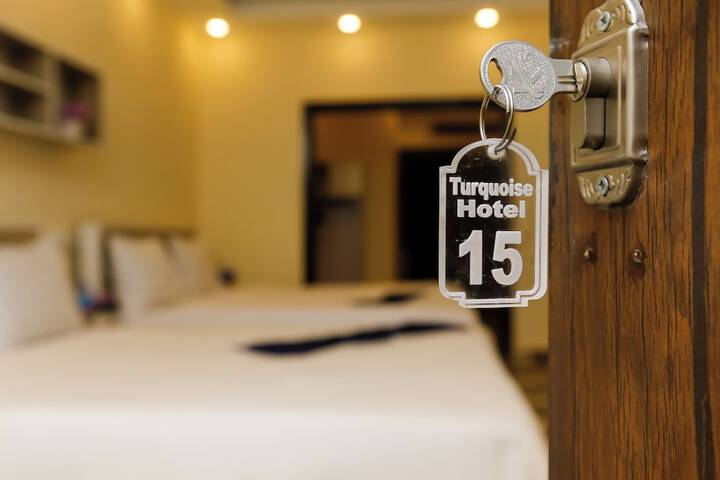 Room 7 of 51