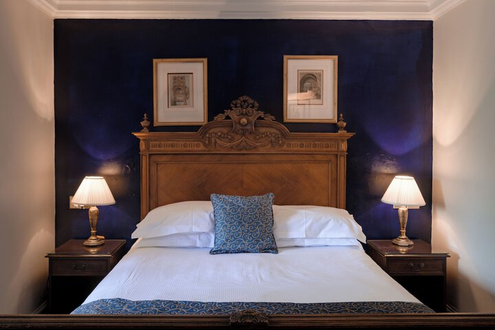 Room 40 of 114