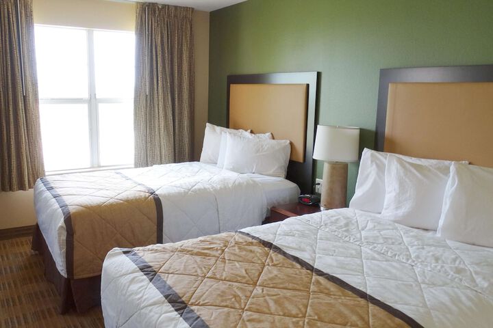 Deluxe 2 Double Beds (3 of 7)