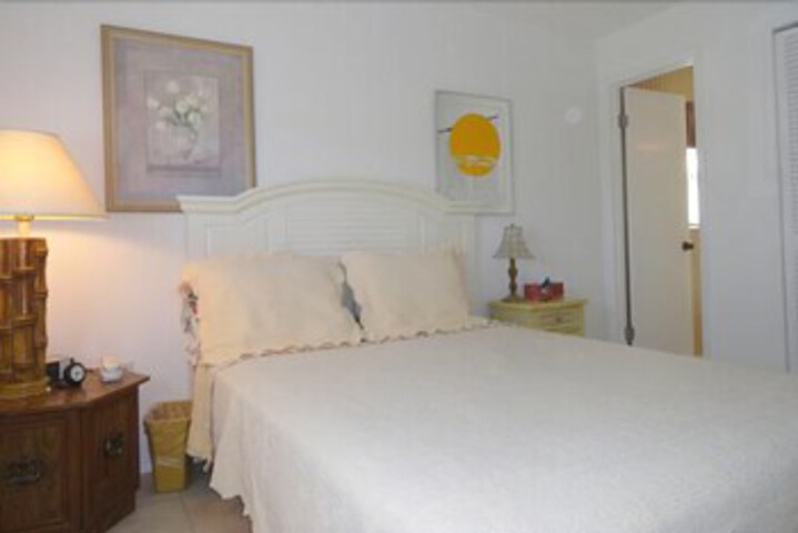 Room 15 of 19
