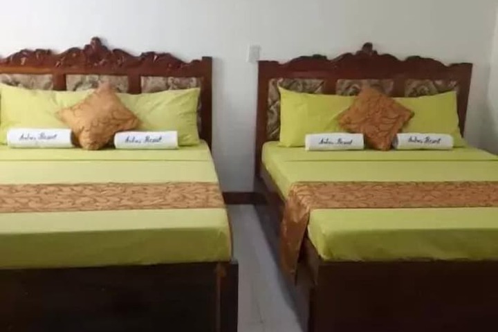 Room 5 of 21