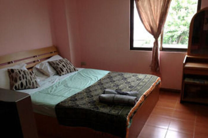 Room 3 of 18