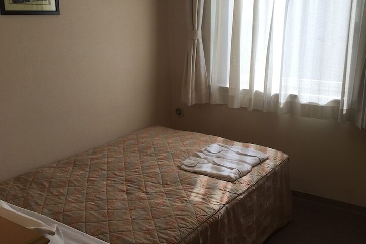 Room 8 of 56