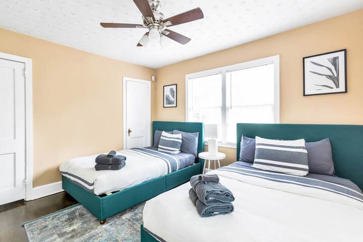 Room 8 of 30