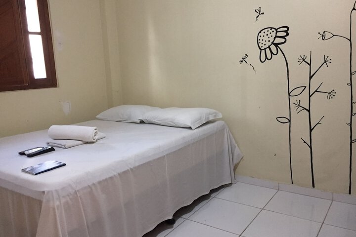 Room 8 of 28