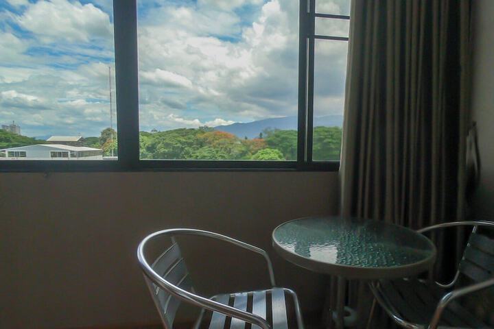 Room 75 of 94