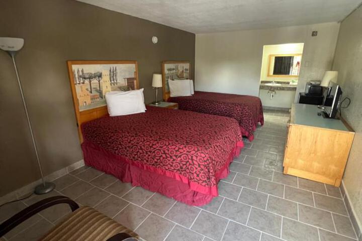 1 Double Bed (4 of 6)