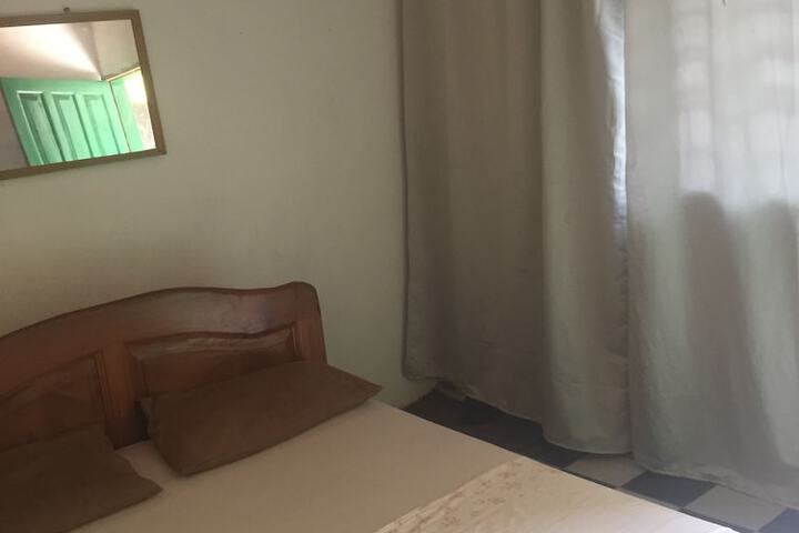 Room 2 of 8