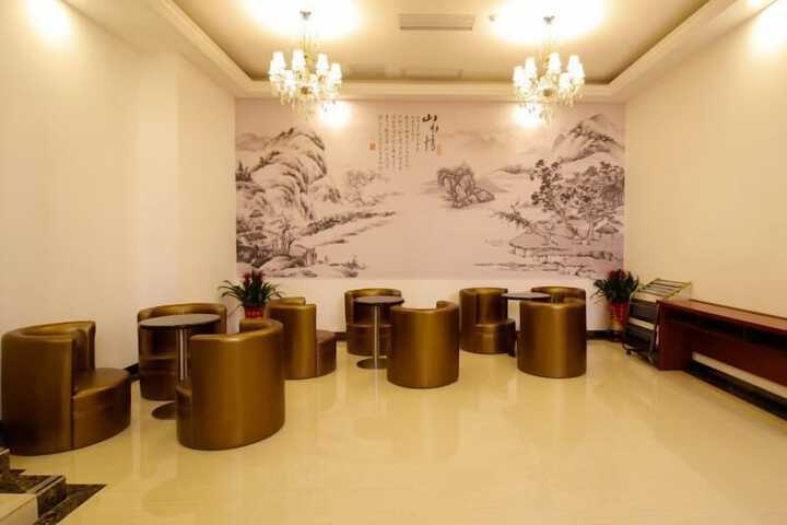 Hotel Interior 5 of 60