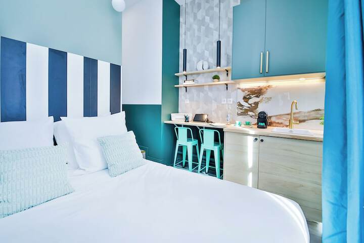 Room 77 of 270
