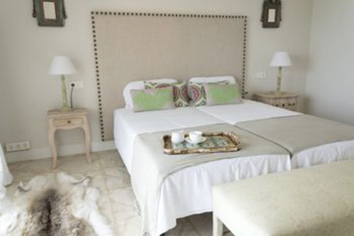 Room 87 of 211