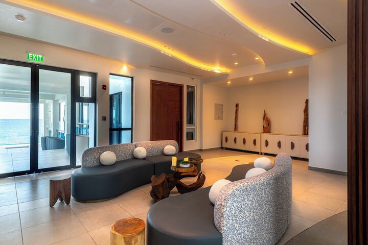 Hotel Interior 3 of 65