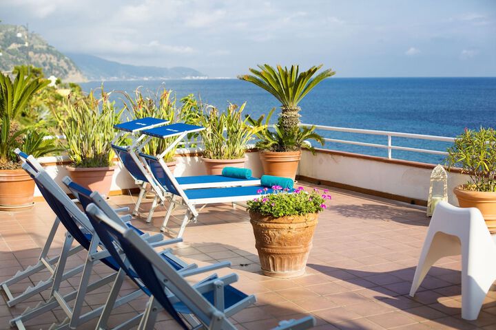 Terrace/Patio 47 of 96
