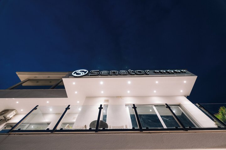 Room 167 of 257