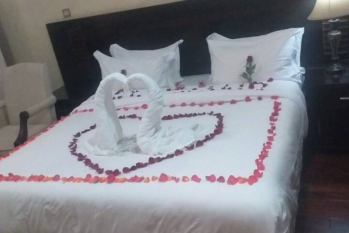 Room 16 of 39