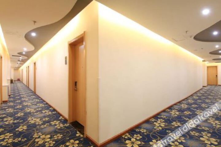 Hotel Interior 12 of 24