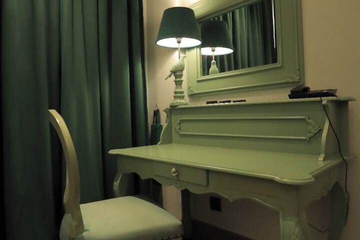 Room 19 of 26