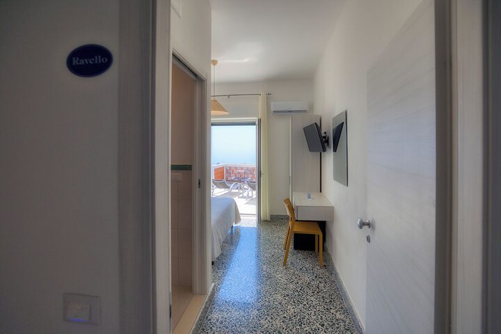 Room 48 of 126