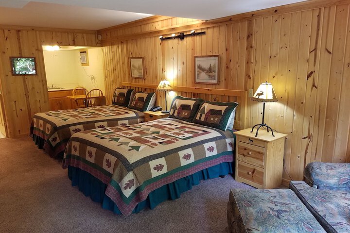 Room 28 of 66