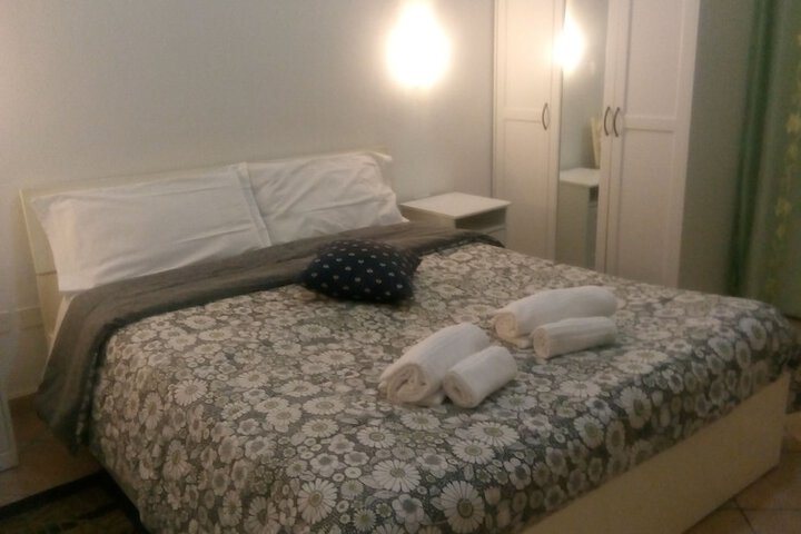Room 12 of 14