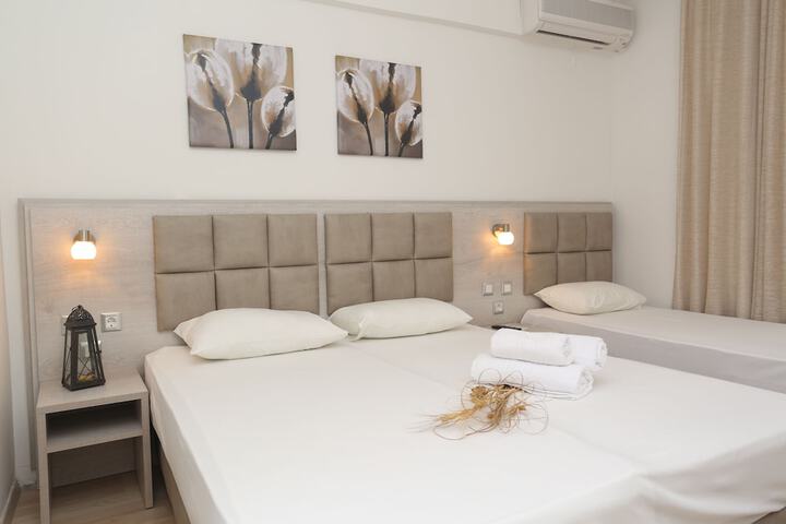 Room 14 of 44