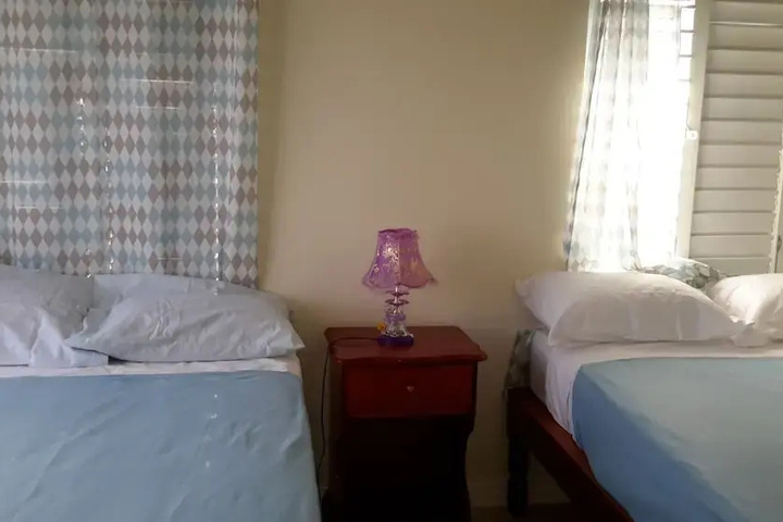 Room 5 of 29