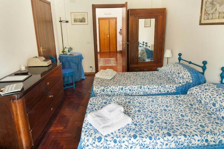 Room 14 of 47