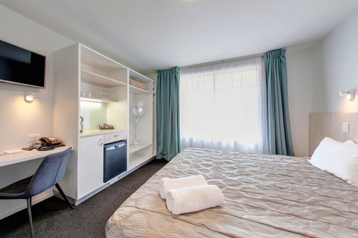 Room 12 of 71