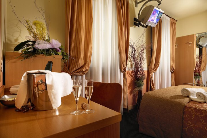 Room 22 of 52