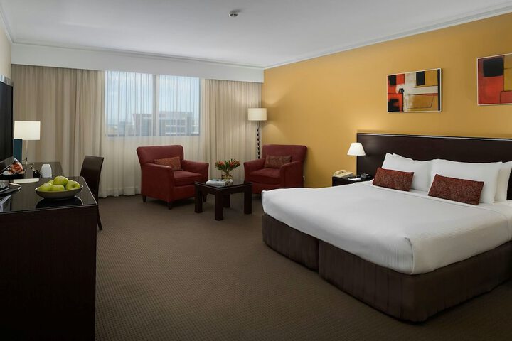 Room 11 of 23