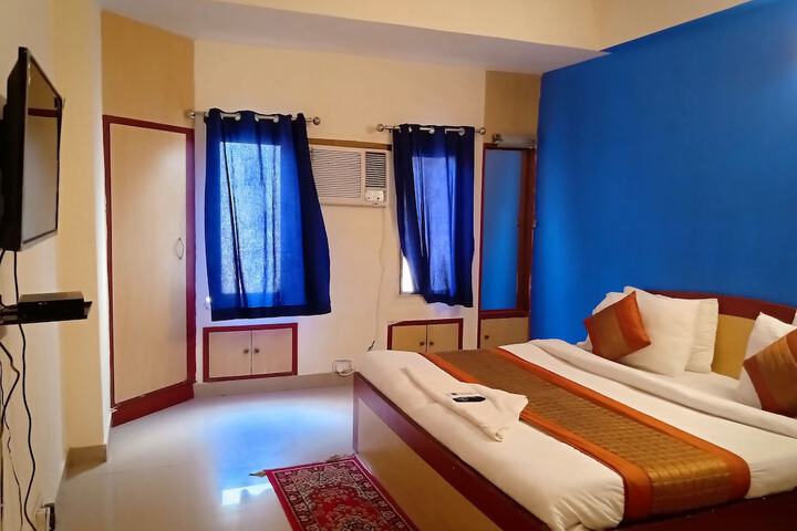 Room 15 of 20