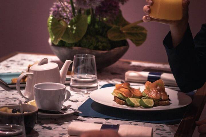 Dining 79 of 85