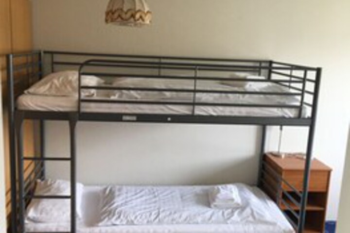 Room 17 of 49