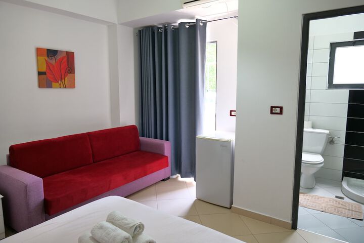 Room 22 of 61
