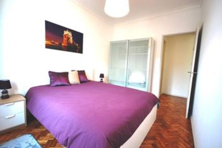 Room 3 of 7