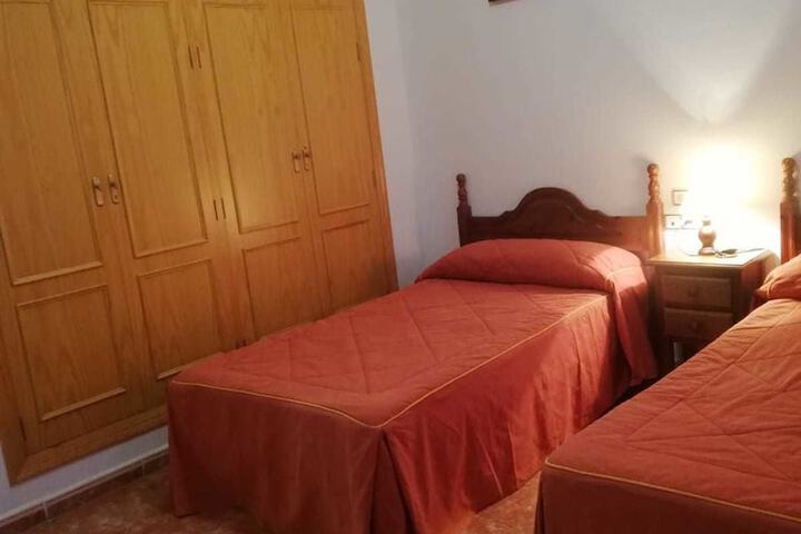 Room 1 of 11
