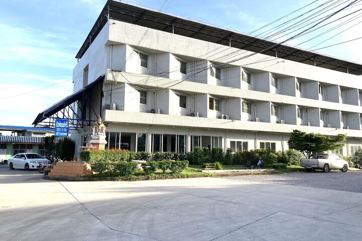 Image of Thawat Hotel