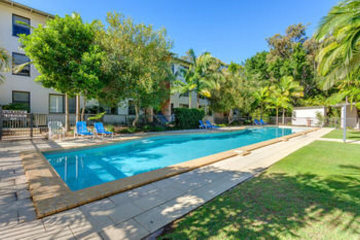 Pool 69 of 78