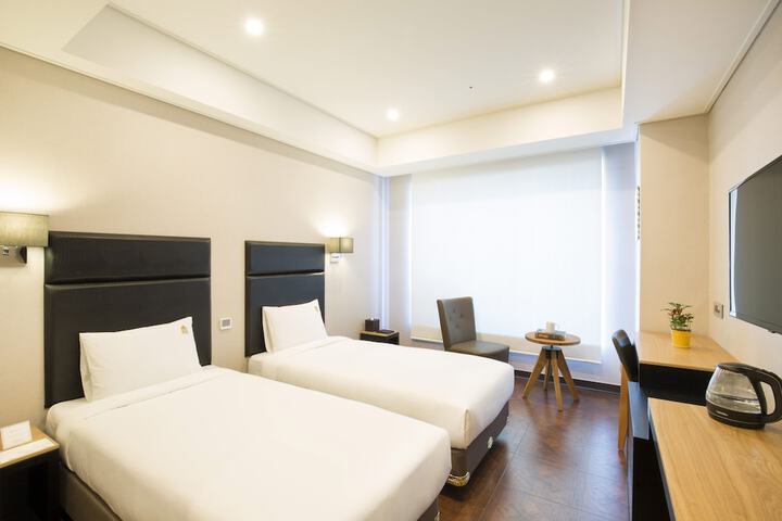 Room 17 of 47
