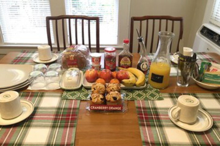 Breakfast/Coffee Service 5 of 19