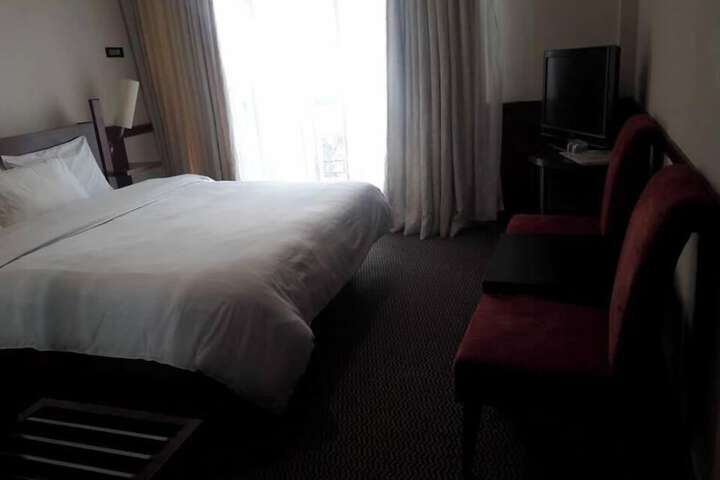 Room 11 of 58