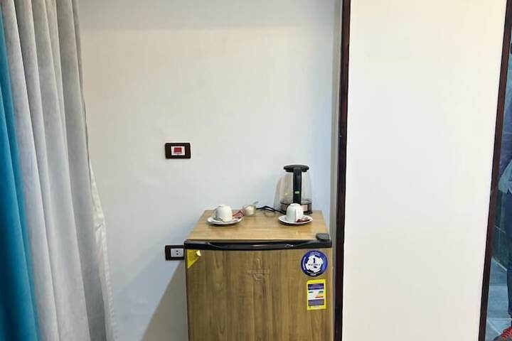 Room 8 of 29