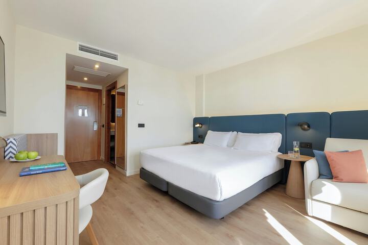 Room 30 of 67