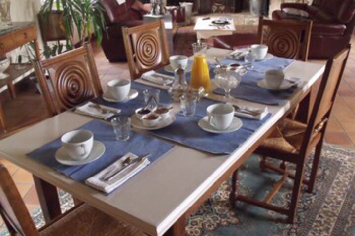 Breakfast/Coffee Service 7 of 38