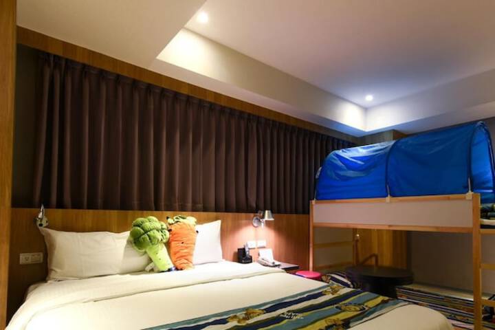 Room 29 of 45