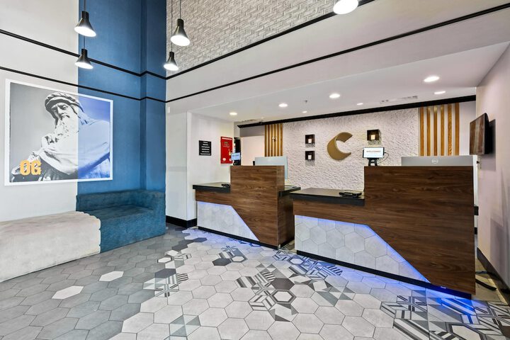Hotel Interior 9 of 59